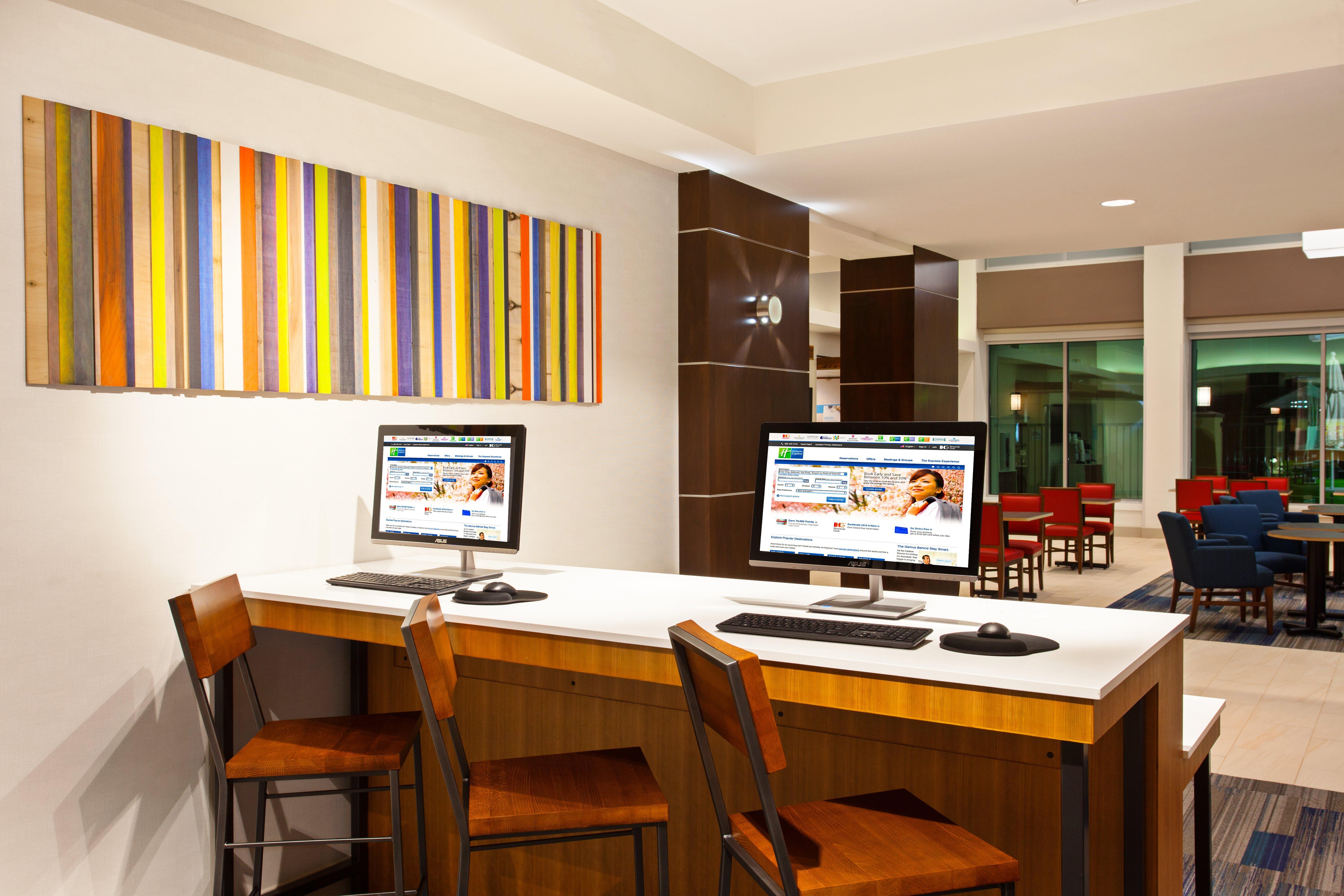 Holiday Inn Express & Suites Houston S - Medical Ctr Area By Ihg Bagian luar foto