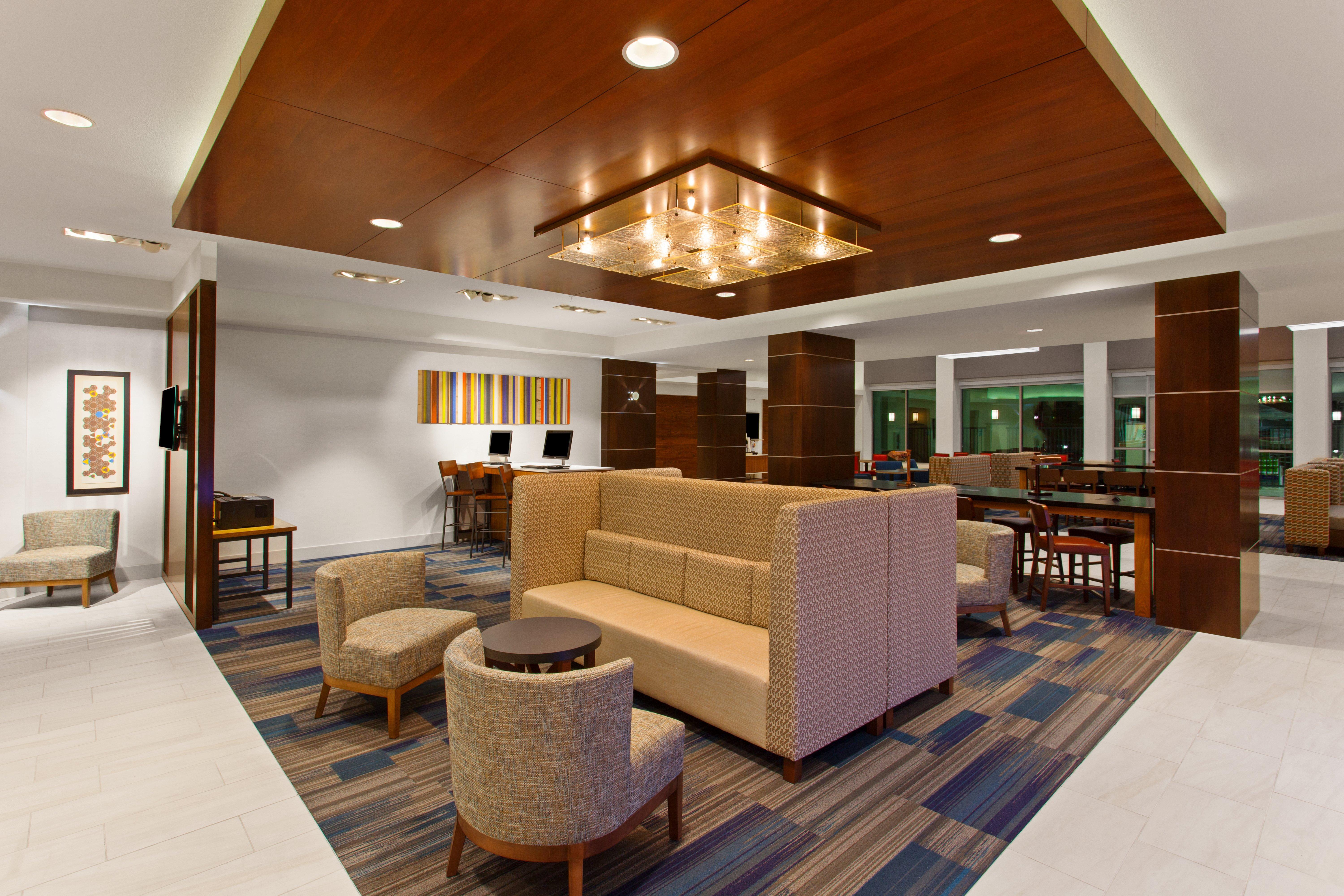 Holiday Inn Express & Suites Houston S - Medical Ctr Area By Ihg Bagian luar foto