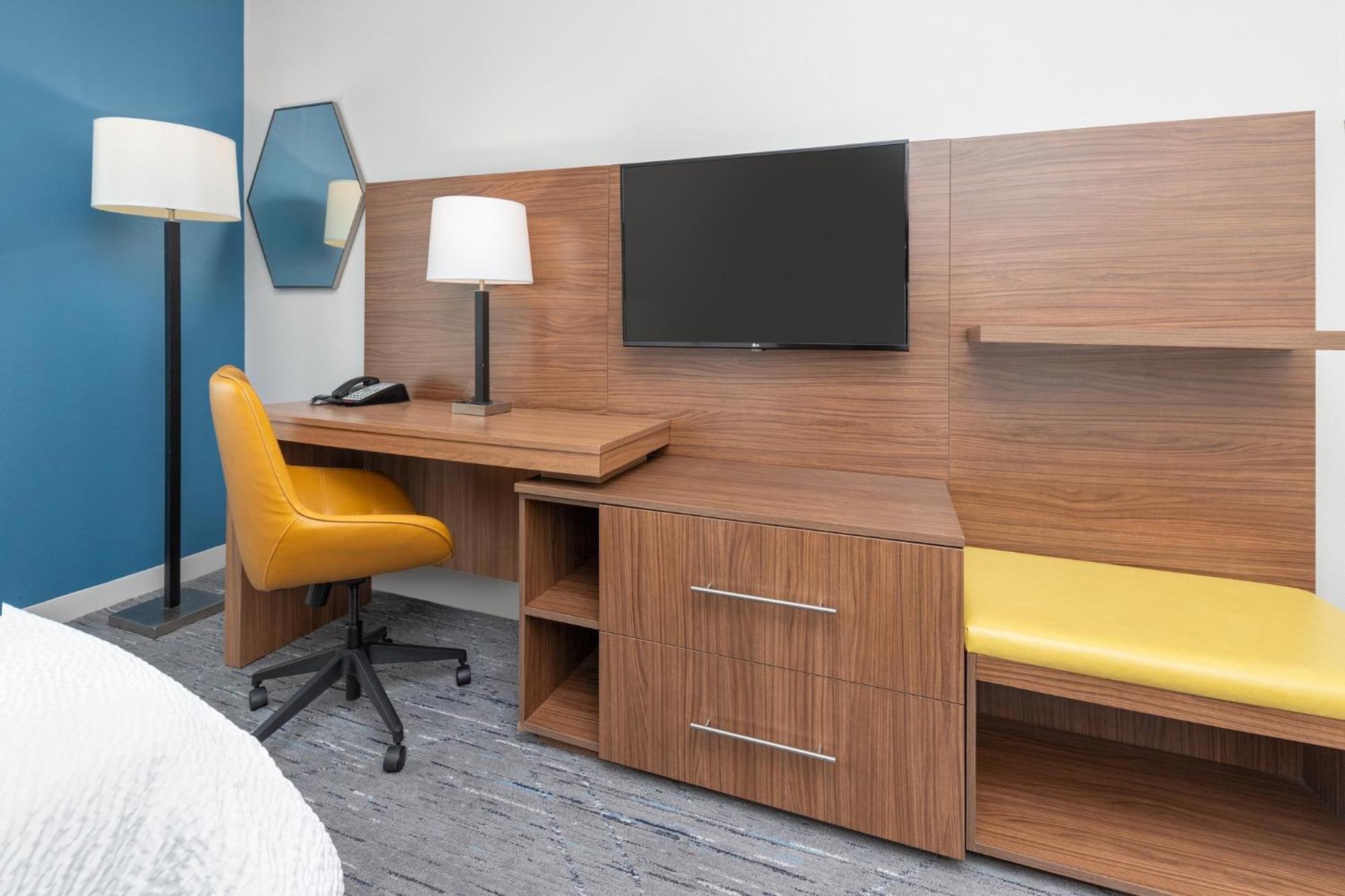 Holiday Inn Express & Suites Houston S - Medical Ctr Area By Ihg Bagian luar foto